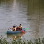 Canoa estudiantes de colegio